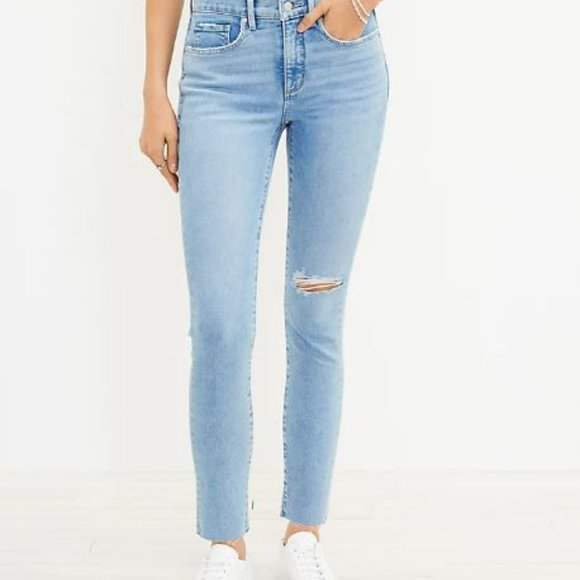 LOFT Denim - NEW Loft High Rise Skinny Distressed Raw Hem Jeans Light Wash Size 28